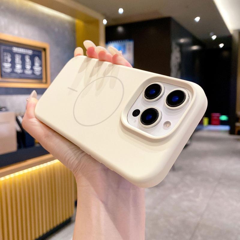 Liquid Silicone Magnetic Apple 16 Pro Max Phone Case with Fine Ring - Solid Color, Simple Protective Cover