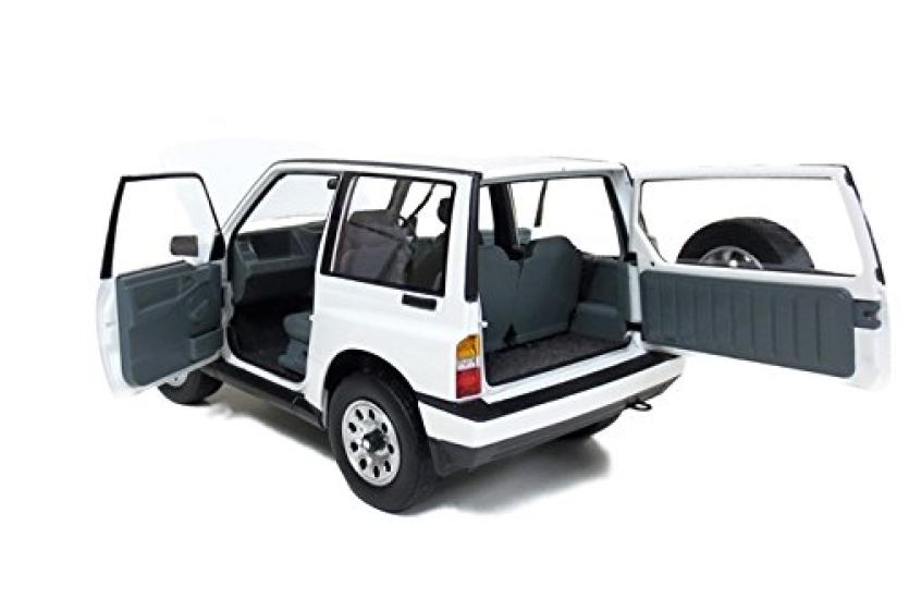 DORLOP Scale Suzuki Escudo White DLSU1000AR 1/18