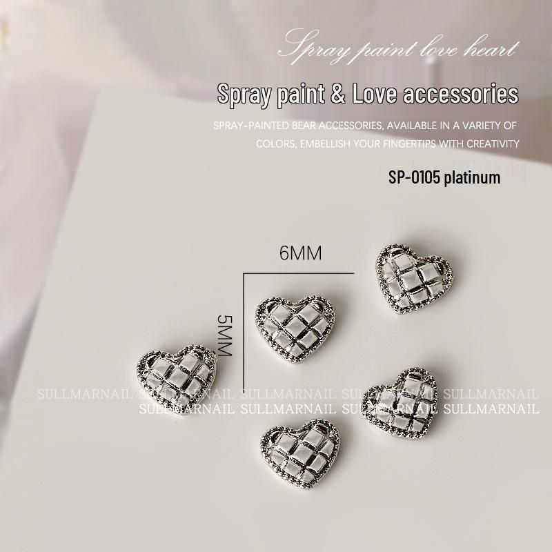 Nail Art Jewelry: Heart-Shaped Metal Cartoon Flat Bottom Spray Paint 3D Peach Heart Decorations (5 Pcs)