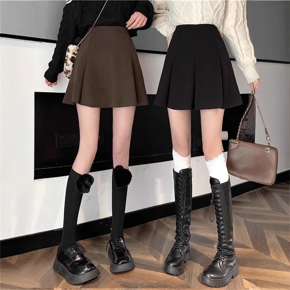 

Slightly Chubby Wool Blend Midi Skirt: Women s Plus Size High Waist A-Line Little Black Slimming Skirt for Autumn/Winter 4XL (suggested 159-170 jin)