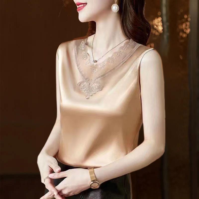 

Sleeveless T-shirt Women s vest Acetate lace foreign style fashion inner suit bottoming shirt Spring and Autumn Sleeve Top Shirt 4XL