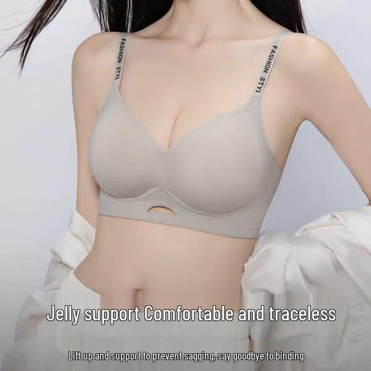 Women's Seamless Push-Up Sports Bra with Side Support and Beautiful Back Design