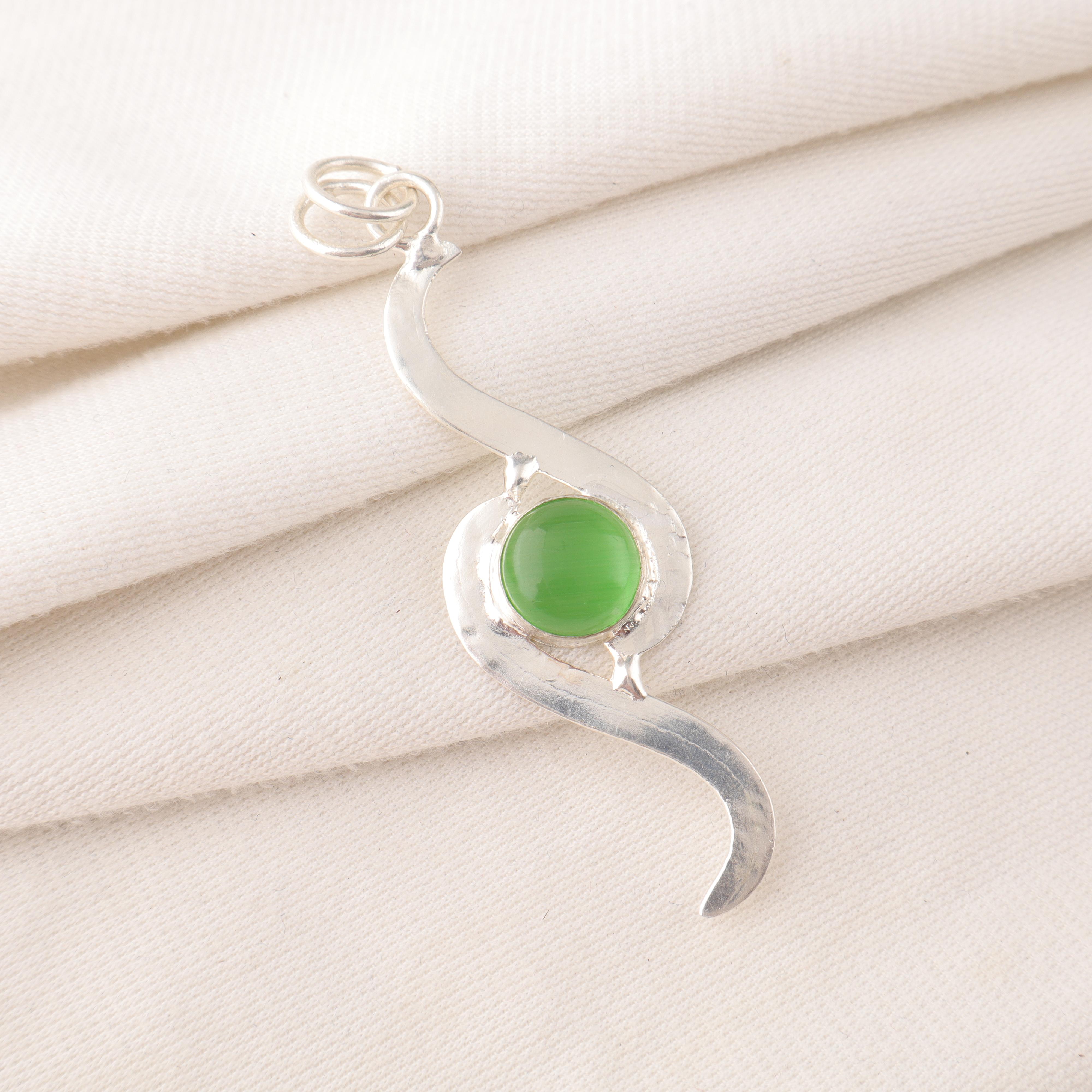 

Украшения из драгоценного камня «зеленый кошачий глаз», украшения из стерлингового серебра 925 пробы, духовные украшения ручной работы для свадебного подарка 2.59 Inches зелёный