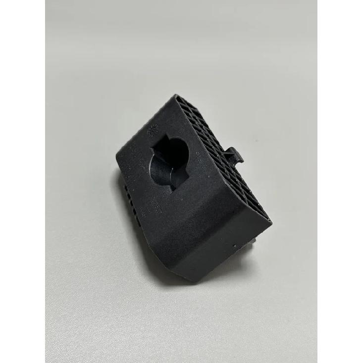 31455017 Tank Guard Bracket Jack Bracket For Volvo V60 XC60 XC90 V90