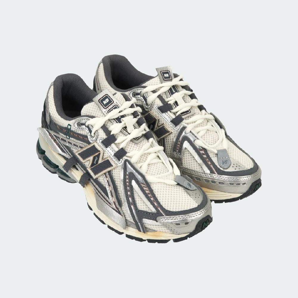 New Balance 1906A Silver Metallic Castlerock M1906AD