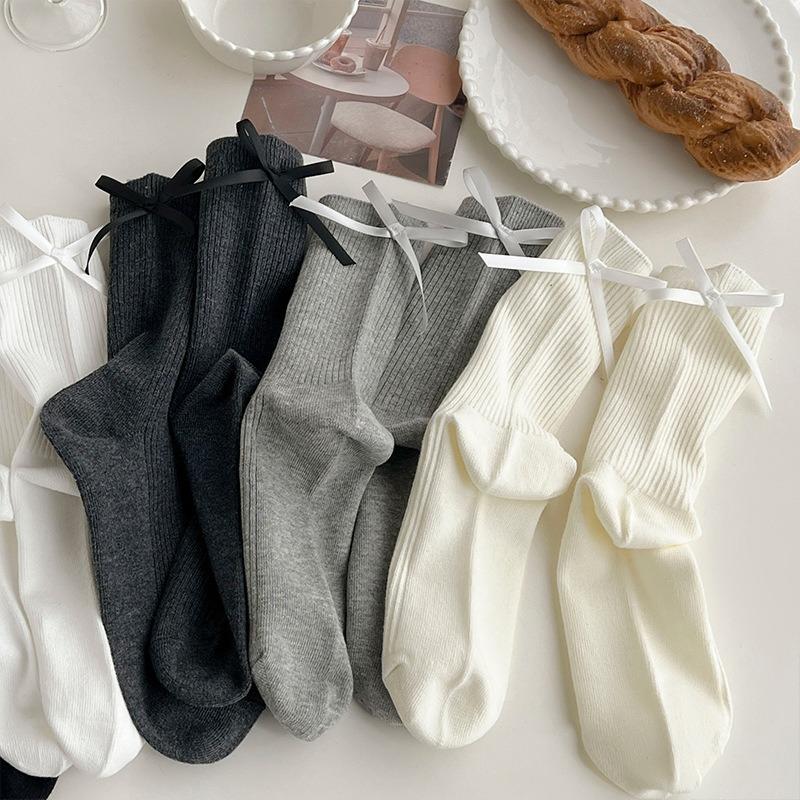 5 Pairs of Women's Bow Tie Versatile Mid Calf Stacking Socks