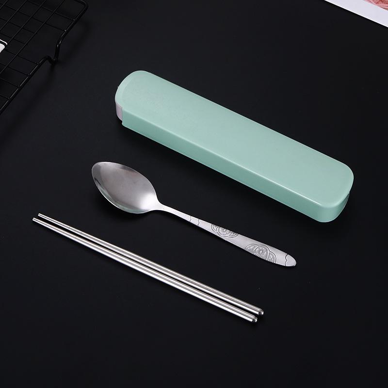 

Набор столовых приборов из нержавеющей стали, 3 предмета, портативный, с ложкой, вилкой, палочками для еды и коробкой для хранения - Идеально подходит для студентов, путешествий или активного отдыха.