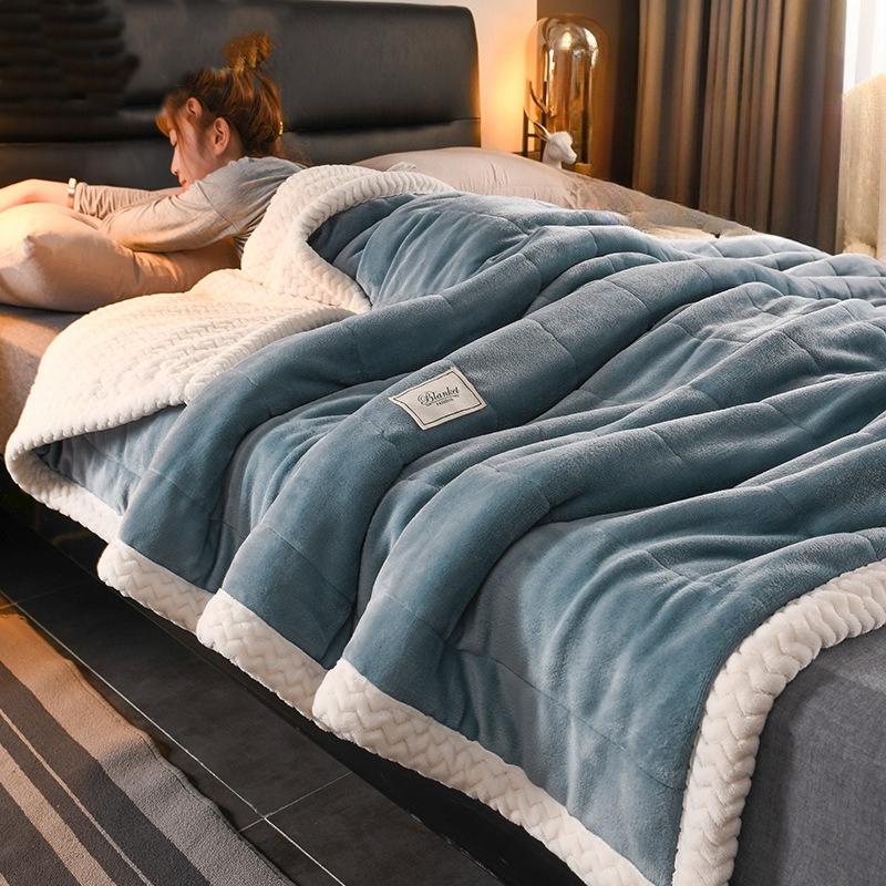 Autumn & Winter Quilt Lamb's Wool Quilt Thickened Soft Warm Blanket for Dormitory Bedding Keep Warm Bed Blankets Camping Double