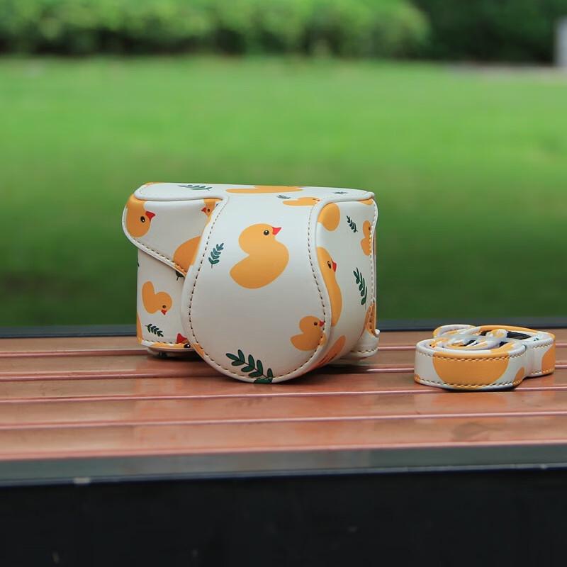 WEZHO Little Yellow Duck Camera Bag for Sony A6300, A6100, A6400