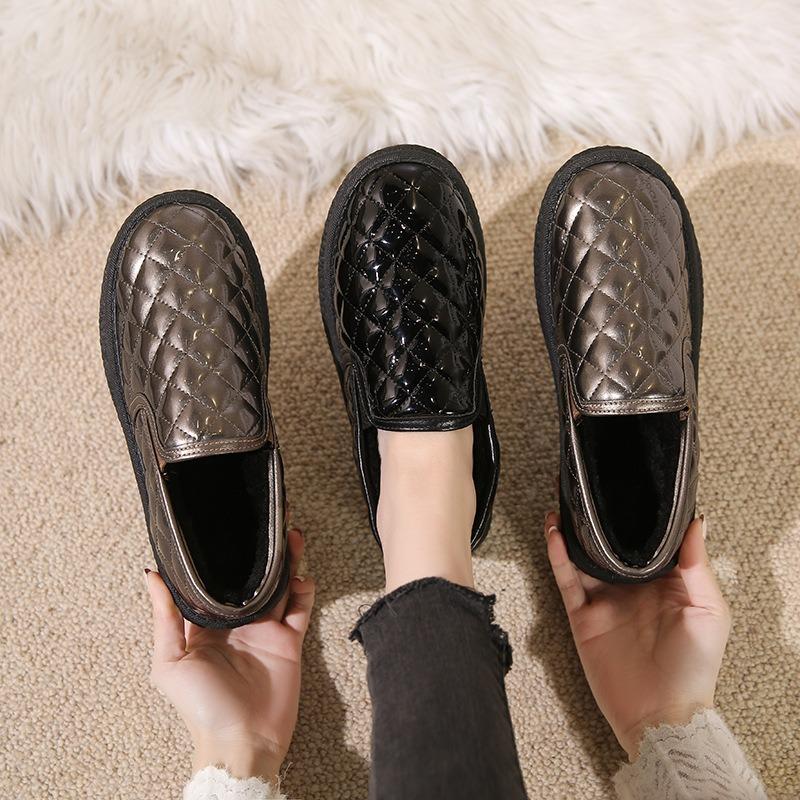 New Winter Velvet Snow Boots Velvet Non-slip and Warm, Comfortable and Fashionable Versatile One-pedal Doudou Cotton Shoes