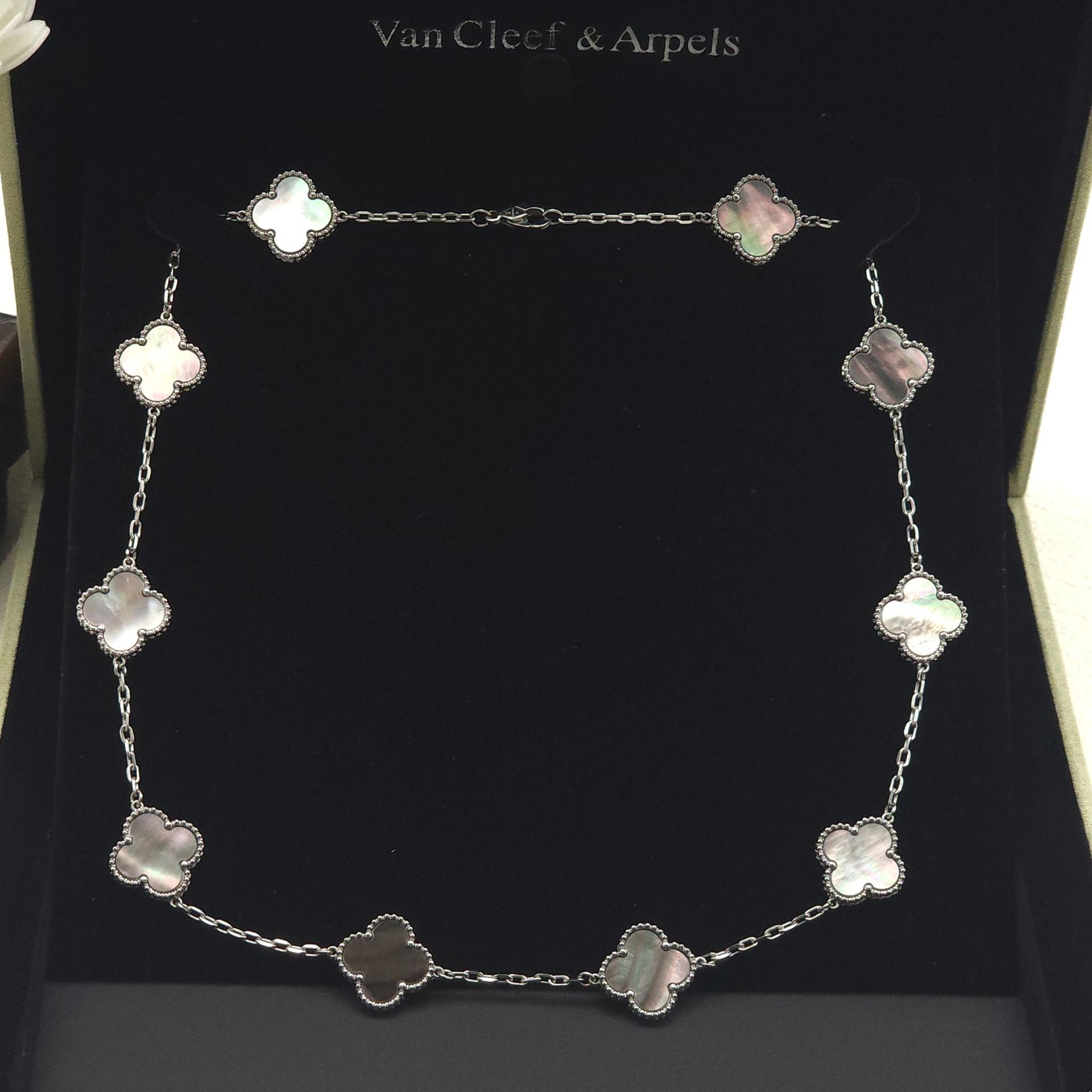 

Титановая сталь не теряет цвет Натуральная ракушка Четырехлистный клевер Цепочка с десятью цветками Двусторонняя цепочка на ключицу с четырехлистным клевером quality goods