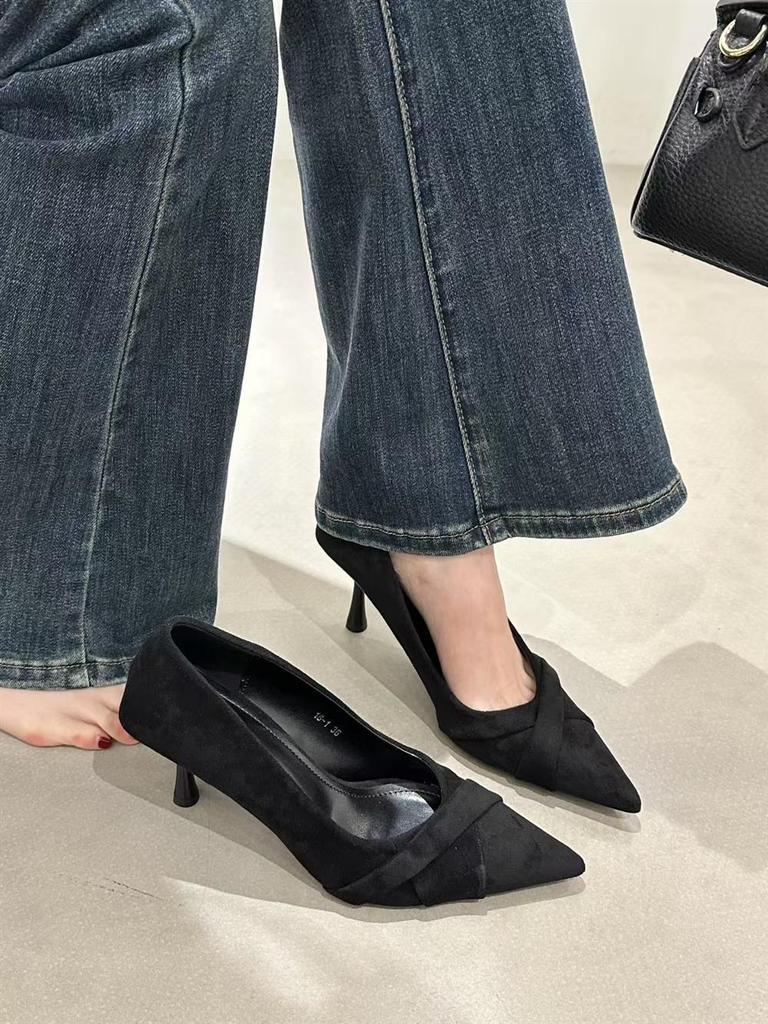 Spring and summer new models with skirts, low heels, inner height increase, Mary Jane, shallow mouth square head, French temperament, fairy style