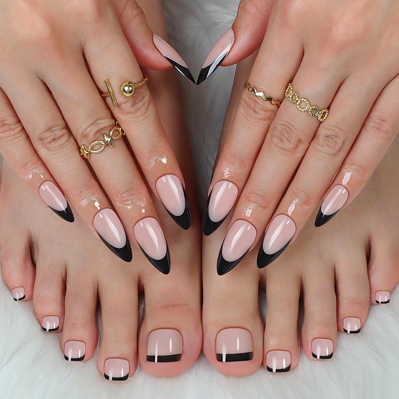 

Women s Almond Shape Black Edged Toenail Set - Medium Length, Simple Design