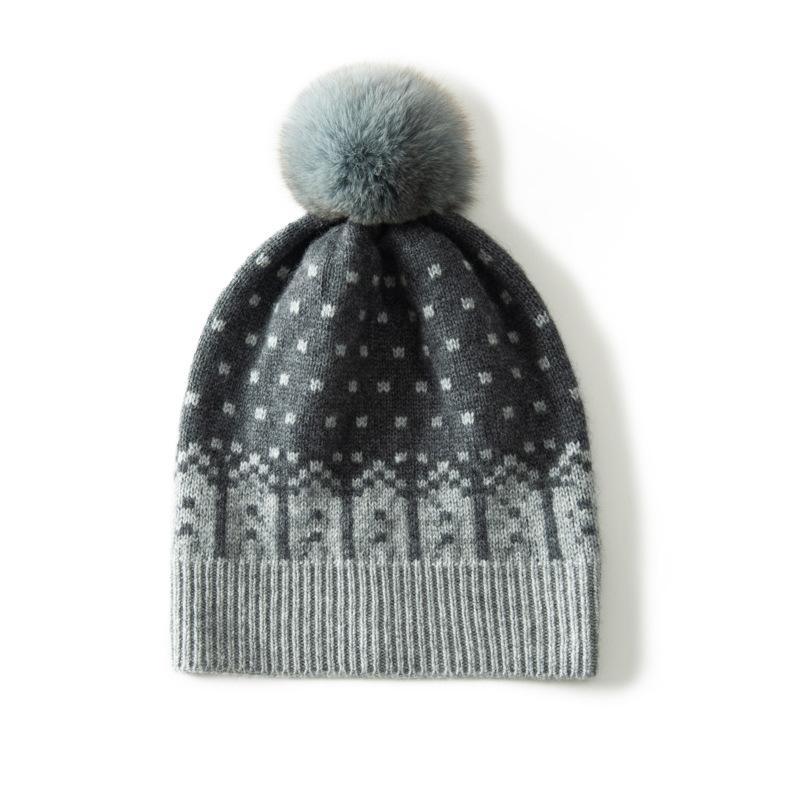 Autumn and Winter New Cashmere Hat Women's Fashion Jacquard Warm Ear Protection Bag Head Hat Fox Hairball Wool Hat