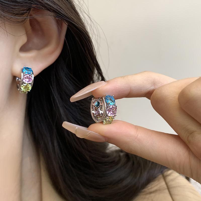 Cercei Dopamină Aur Placat Zircon în Formă de C: Elegant, la modă și rafinat