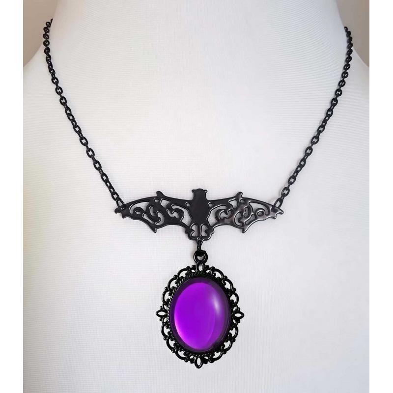 Gothic Bat Crystal Necklace - Women's Halloween Fashion Jewelry
