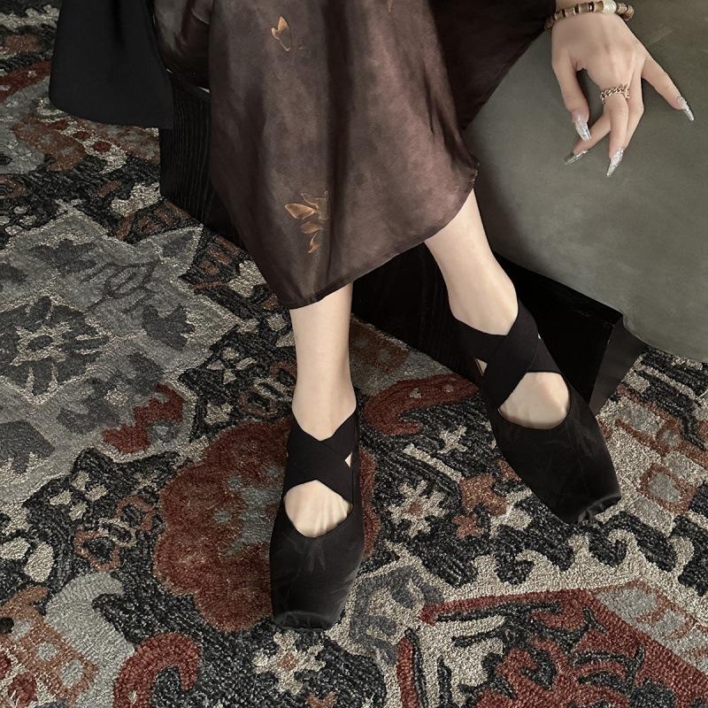 Damen-Frühlings-Ballerinas mit quadratischer Spitze, dickem Absatz und leichtem Ausschnitt