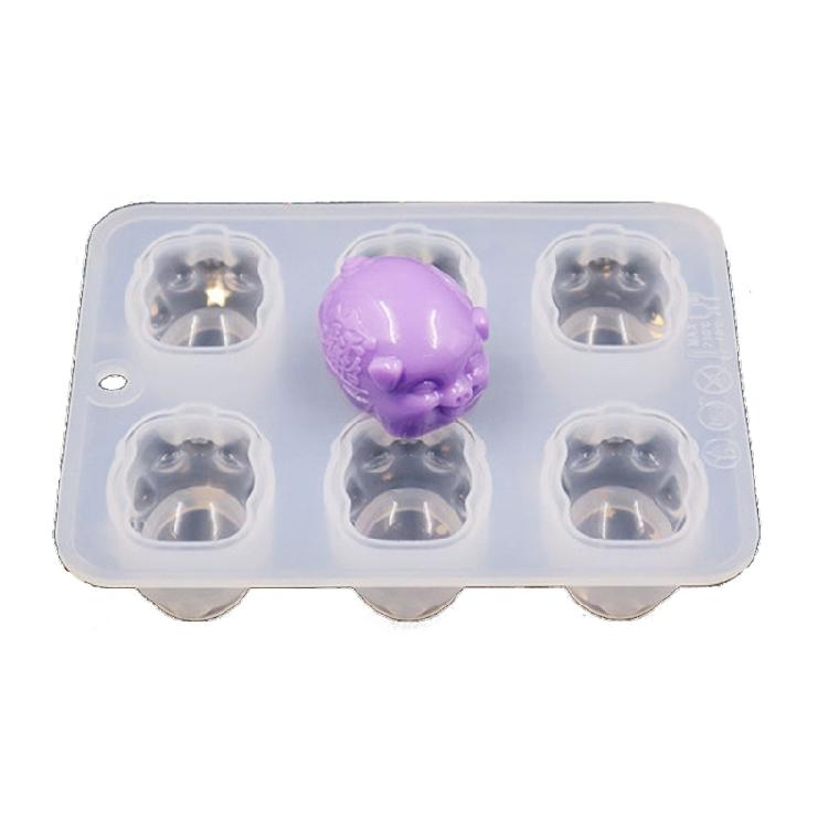 3D Cartoon Pig Chocolate Silicone Mold Little Pig Silicone Mold DIY Baking Mold 1