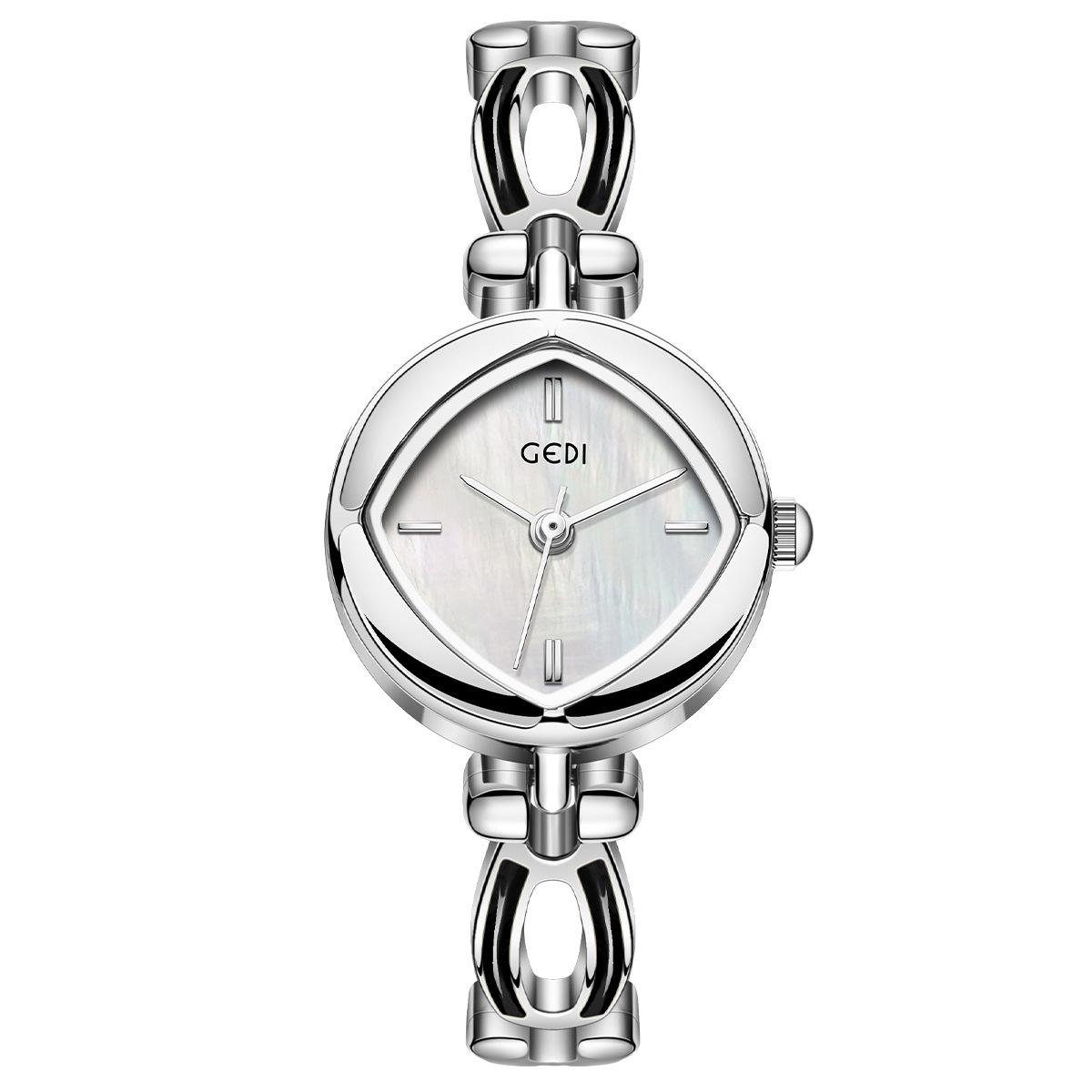 

Niche Design Rhombus Bracelet Watch Premium Fritillary Dial Ladies Retro Waterproof Quartz Watch