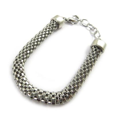 [L9647] - Silver 'Kilimanjaro' Ethnic Bracelet