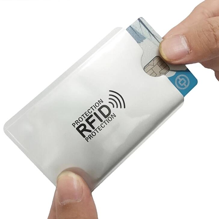 Neuer 20er Pack Anti-RFID-Kartenhalter Blockierender Reader-Schloss Bankkarten-Ausweiskartenetui-Schutz Metall-Kreditkartenhalter Aluminiumgehäuse