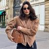 Giacca Invernale Streetwear da Donna in Finta Pelle Scamosciata con Vita Cintureggiata Spalline Cappotto Corto Cropped