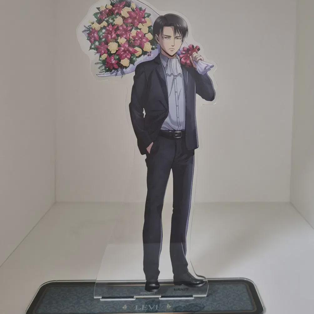 

Limited Edition Rare Attack On Titan Levi Birthday Bouquet Big Acrylic Stand