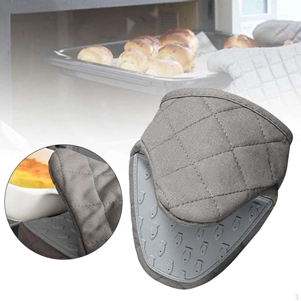 Compact Kitchen Mitt for Oven Use with Silicone Grip And Cotton