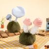 Enoki-Pilz-Plüschtier als Schreibtischdekoration