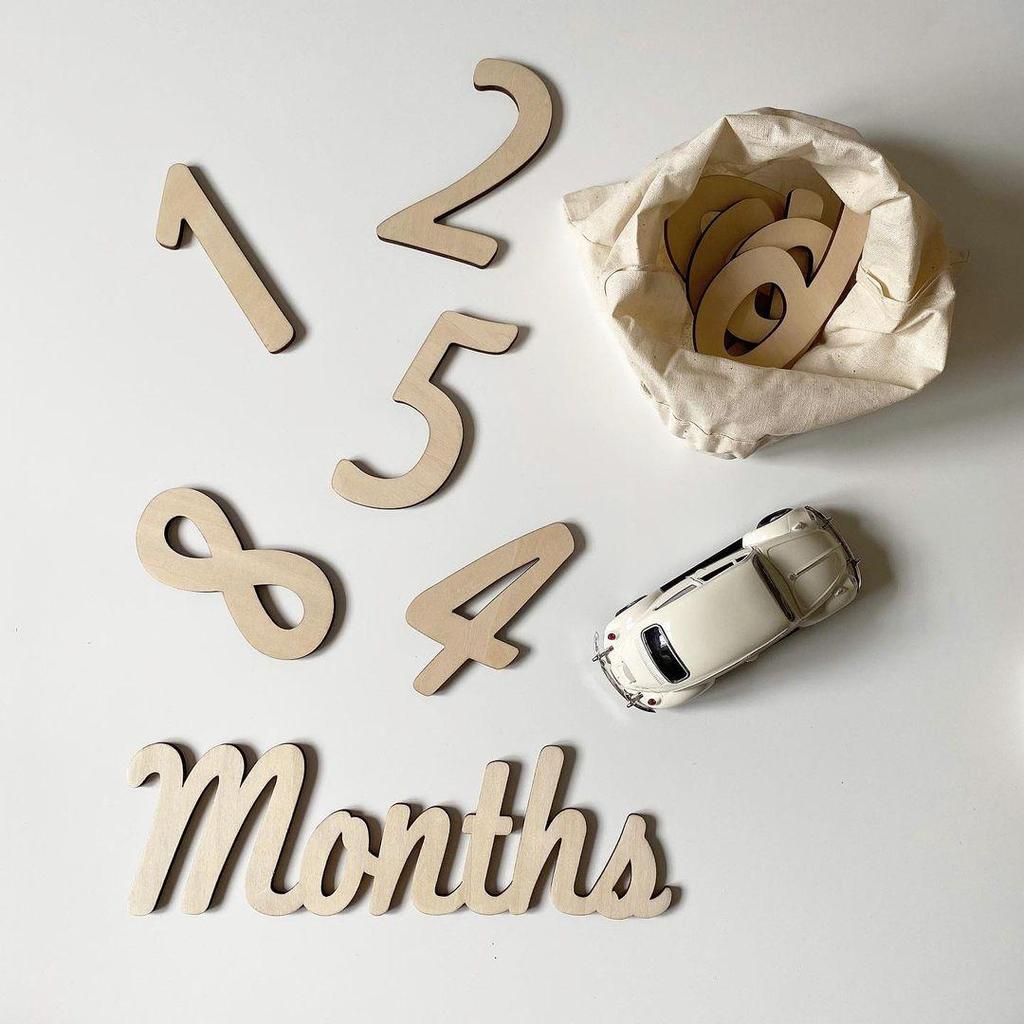 Nordic Baby Milestone Wooden Sign: 1st Year, Full Moon, 100 Days Birthday Photo Props