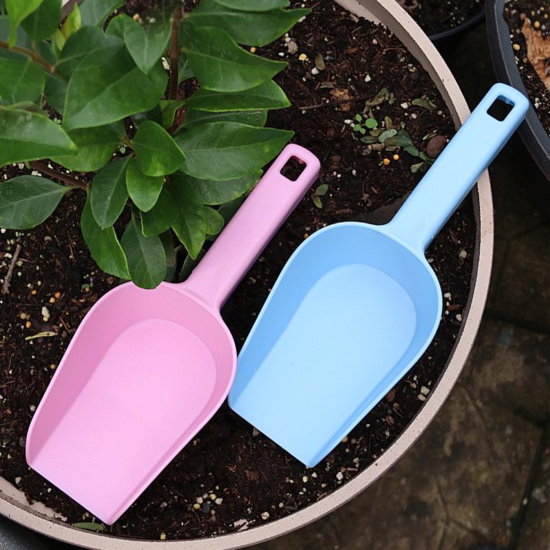 Multi-Spec Plastic Soil Shovel for Gardening, Vegetable Planting & Household Use
