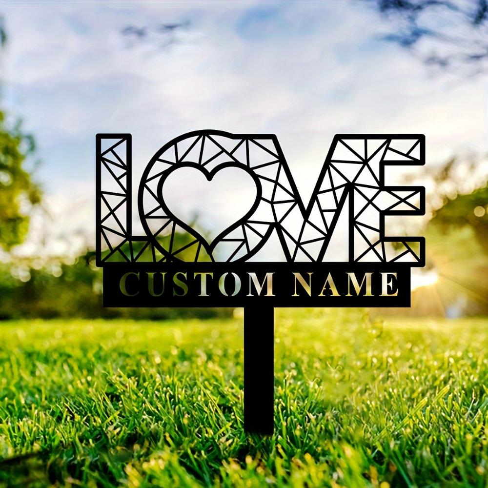 Customizable Vintage Metal Garden Sign Rustic Love Plaque Personalized Name Plate for Wedding Outdoor Decor Durable