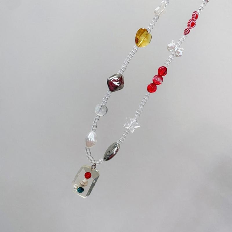 Unique Conch Pendant Necklace Eye Catching Beaded Choker Statement Jewelry for Party Wear Bohemian Conch Clavicle Chain