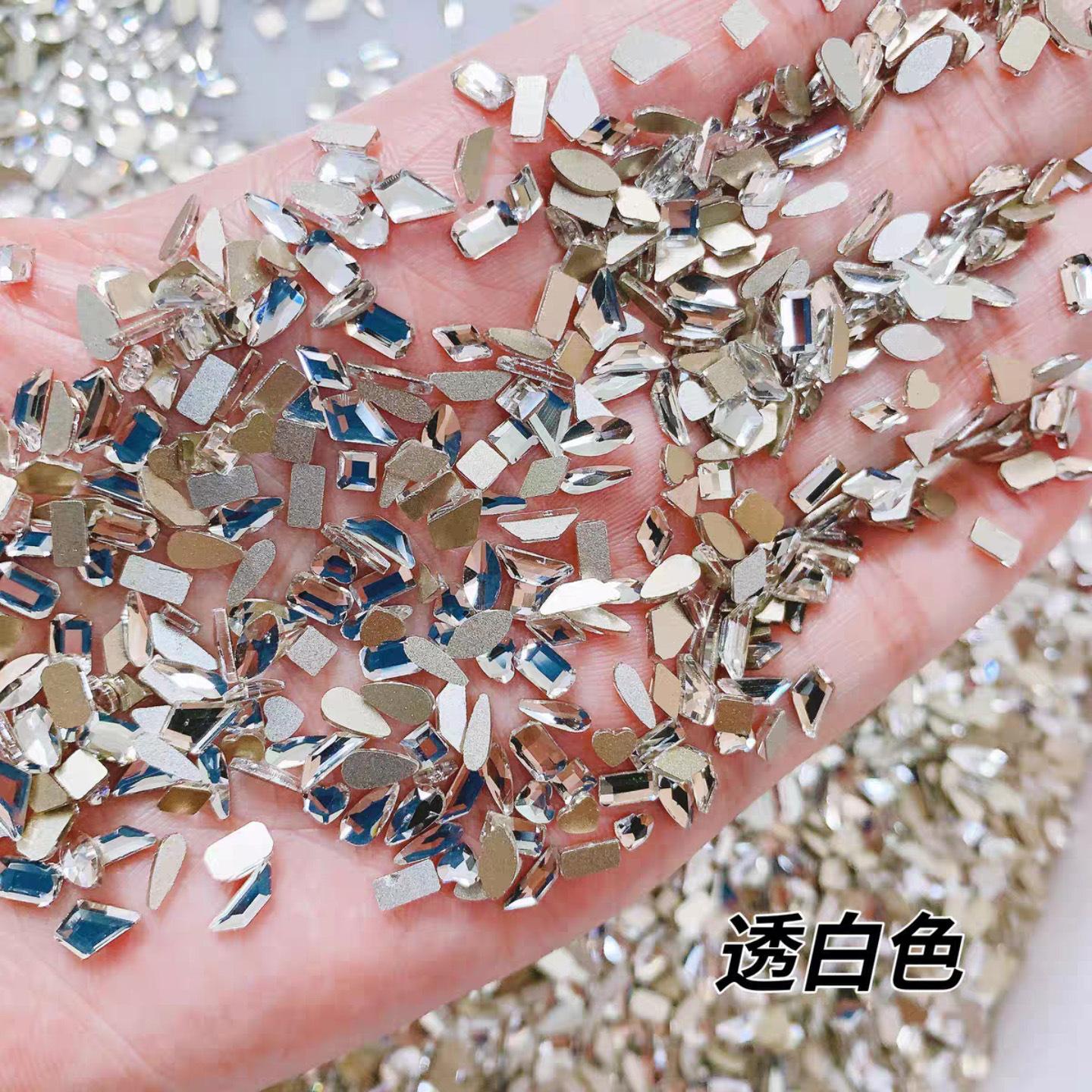 

Yiwu Nail Art Diamond Mixed Mini Small Nail Art Flat Bottom Special-Shaped Diamond Mixed K9 Champagne Nail Art Jewelry 100pcs/bag