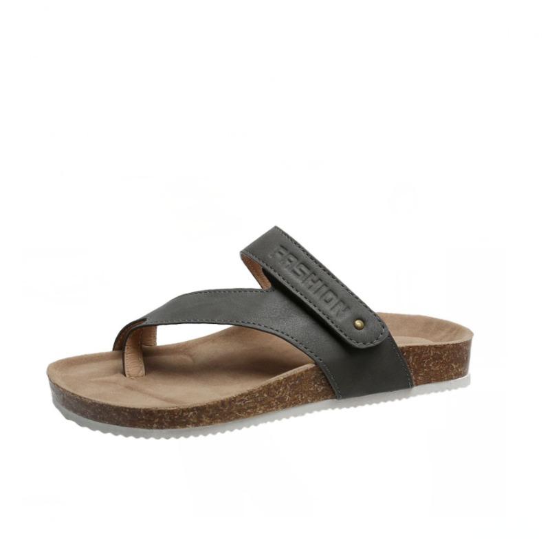 Summer new fashion outer wear non-slip cork cover toe pinch foot beach cool slippers women's flat slippers