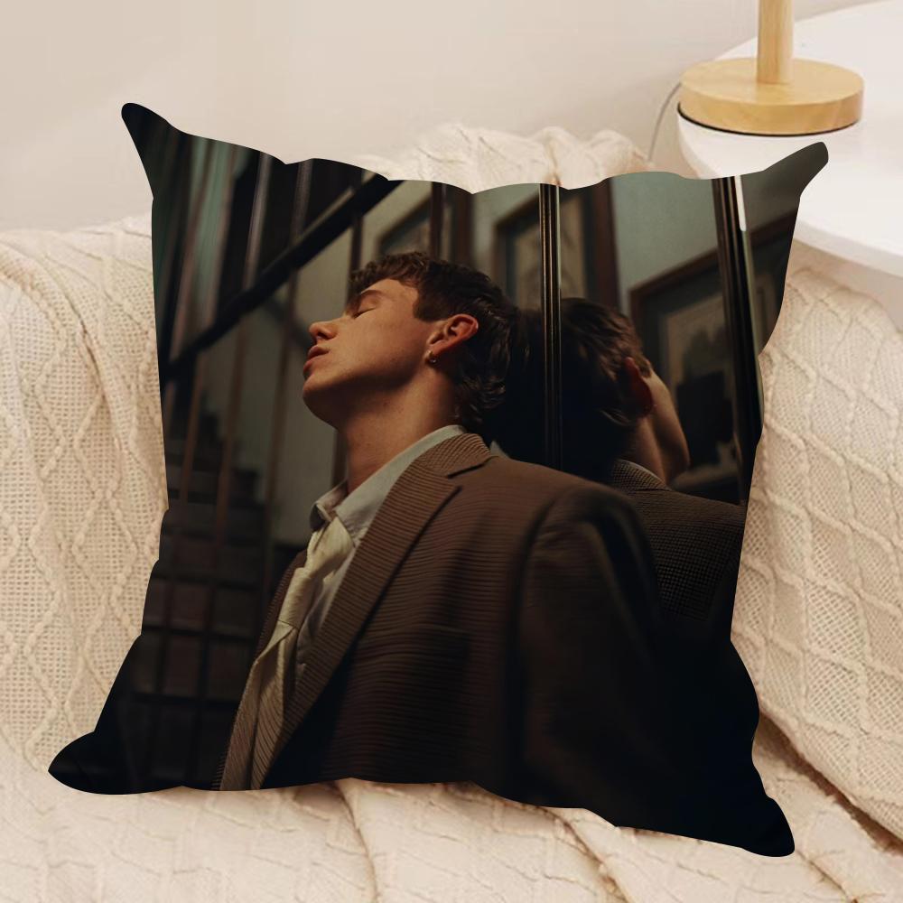 Singer The Kid L-Laroi Cushion Cover Soft Plush Fabric Double-Sided Printed Sofa Cushion Cover For All Seasons Home Decor Gift