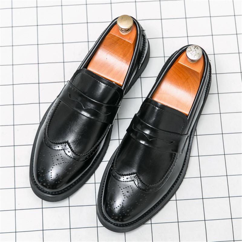 Fashion Retro Penny Loafers New Men's Pointed Leather Brogues Shoes Male Designer Formal Wedding Prom Dress Homecoming Footwear