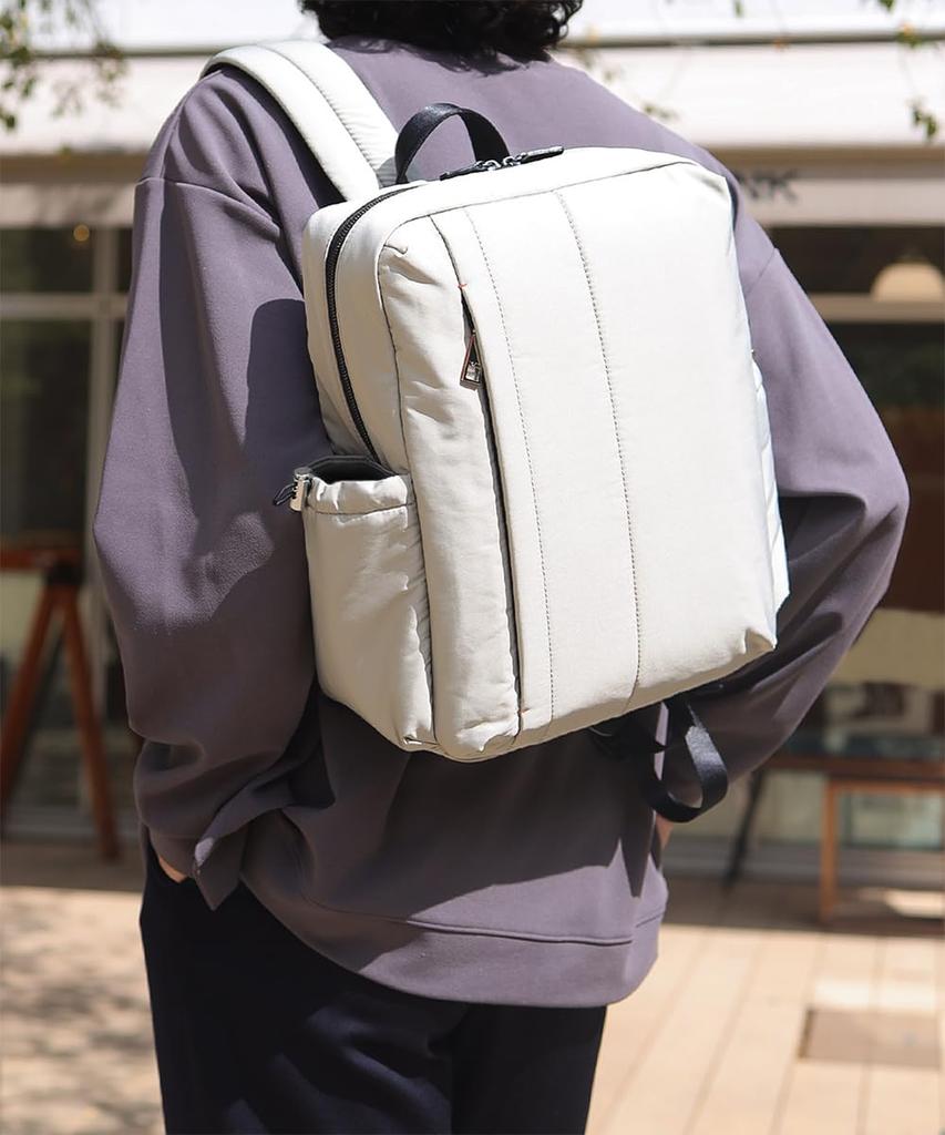 ISIT Official Backpack A4 (Tomorrow) No. 926711 (Black) Unisex, Perfect Gift for Travel, Dates, Work, Casual, Business, Gym, Golf, PC Compatible,