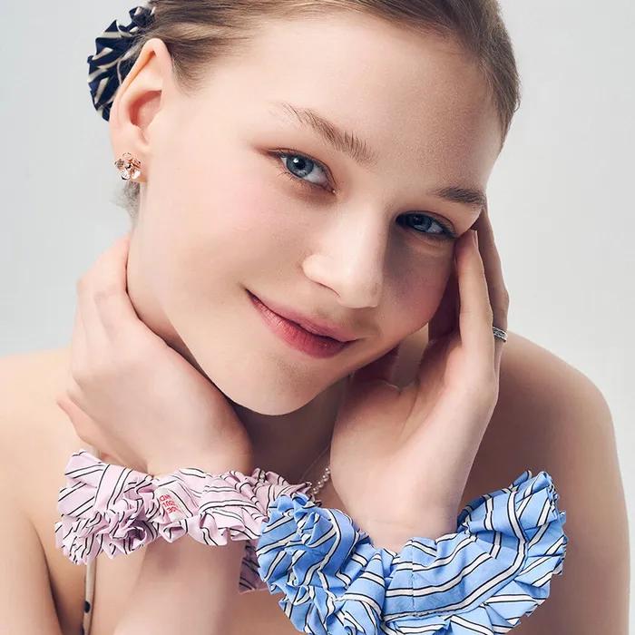 Avery Stripe Scrunchie