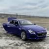 1/32 Maserati Quattroporte Alloy Car Model Diecasts Metal Toy Vehicle Car Model Simulation Sound Light Collection Childrens Gift