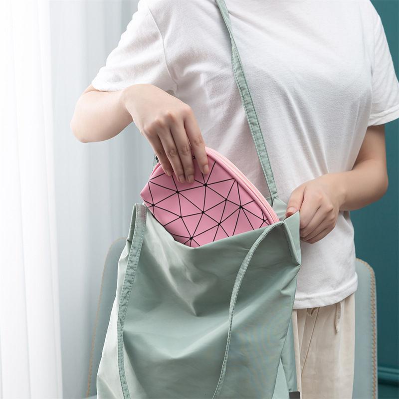 Geantă de machiaj semicirculară Lingge, geantă de depozitare portabilă pentru femei, dimensiuni mici, geantă de călătorie portabilă, articole de toaletă, geantă de depozitare pentru cosmetice