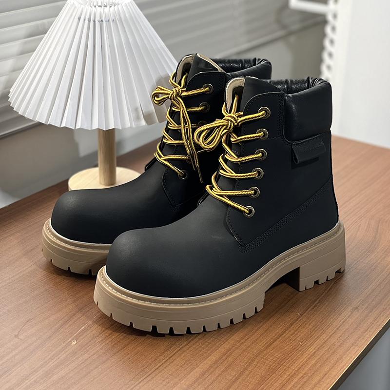 

Fashion 38-46 Casual men s thick soled boots Luxury designer style Fashion party and street autumn and winter leather shoes Thick soled 38 чёрный
