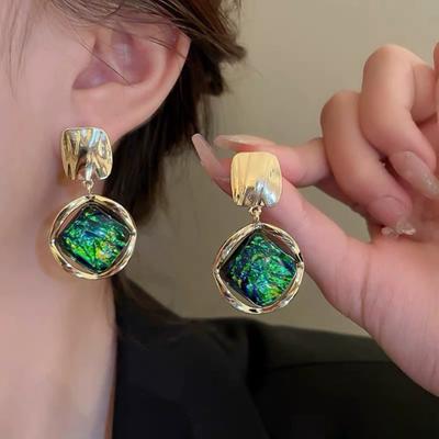 Retro Trend Gradient Green Color Geometric Pendant Earrings, Women's Personalized Ethnic Style Holiday Accessories Zircon