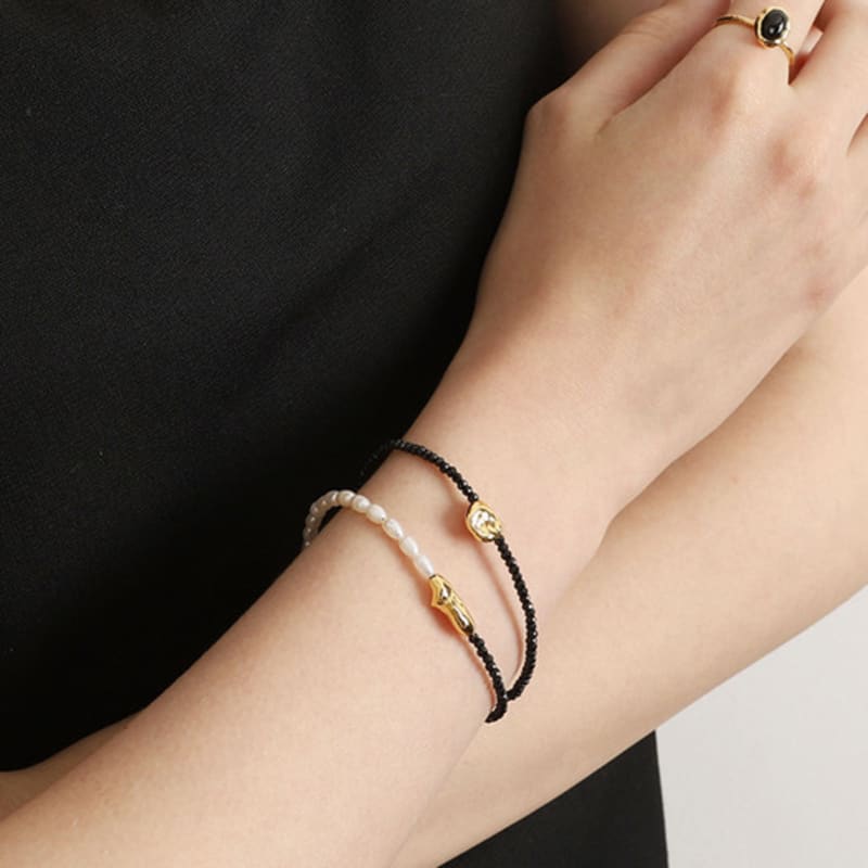 Ozel Silver925 Black Spinel Bracelet PS078