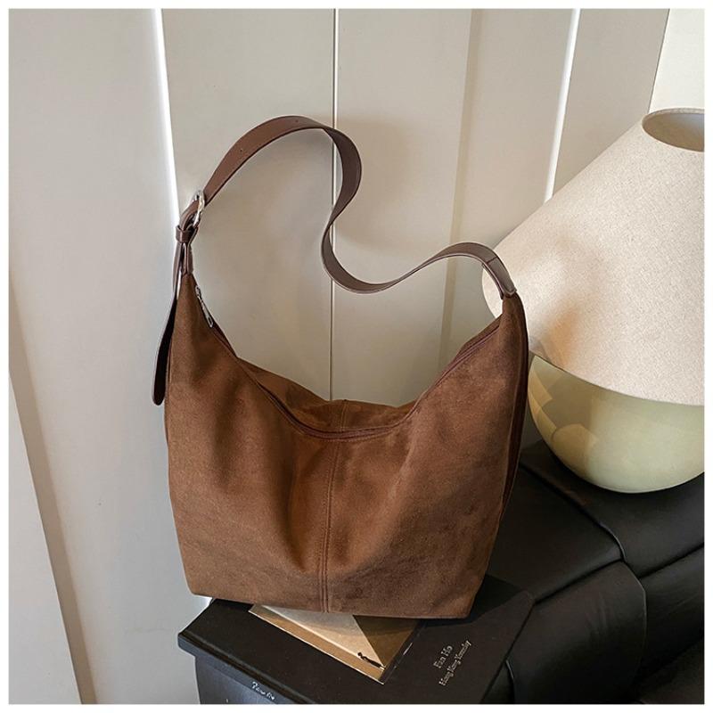 Suede Bag Women's Large-capacity New Autumn and Winter Shoulder Messenger Bag Retro Commuter Tote Bag