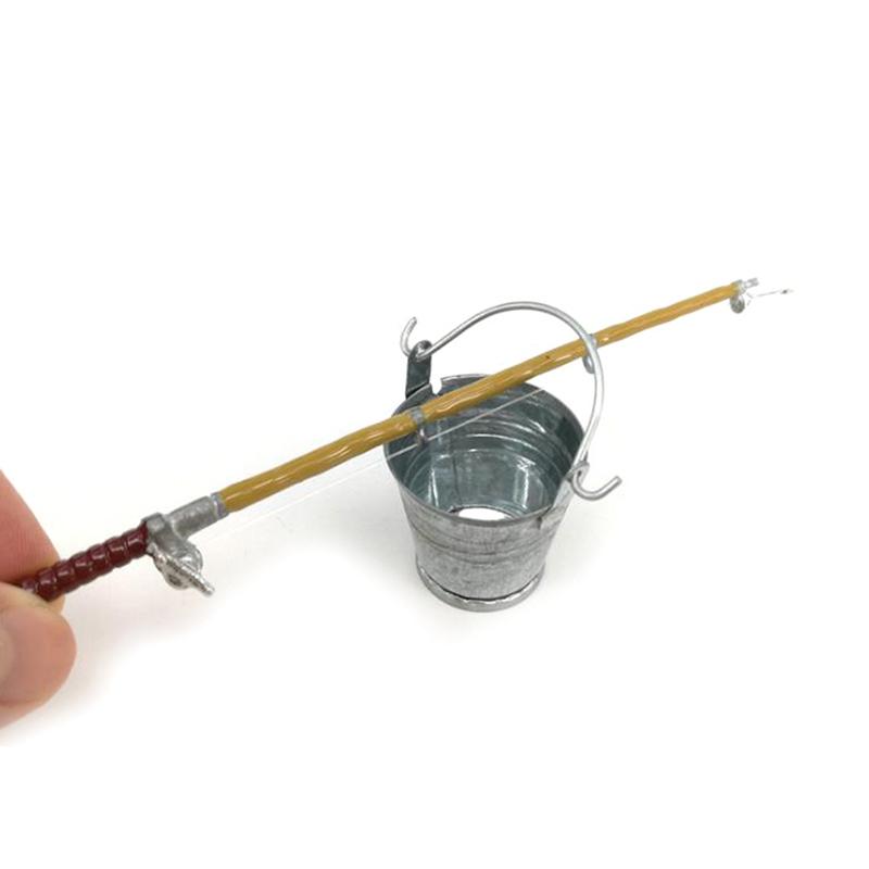 2Pcs/Set 1:12 Dollhouse Miniature Metal Fishing Rod Model + Water Bucket