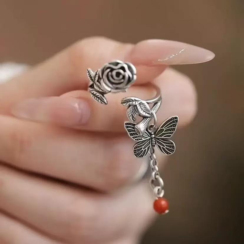 Butterfly Love Flower Tassel Butterfly Ring Women's Simple Fashion Retro Ring Niche Design Opening Trend Flower Ring