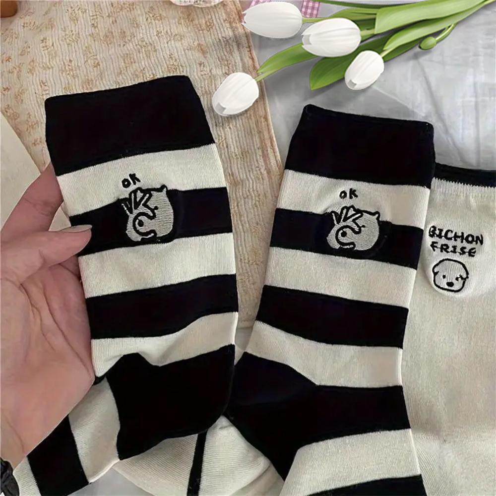 5 Pairs Women Cartoon Dog Pure Striped Mid Length Socks For Women Cute Sweet Academy Style Socks