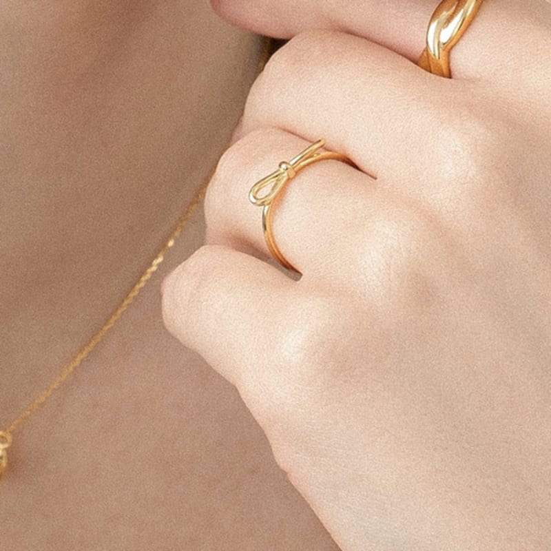 LILYKORI Silver Slim Ribbon Ring