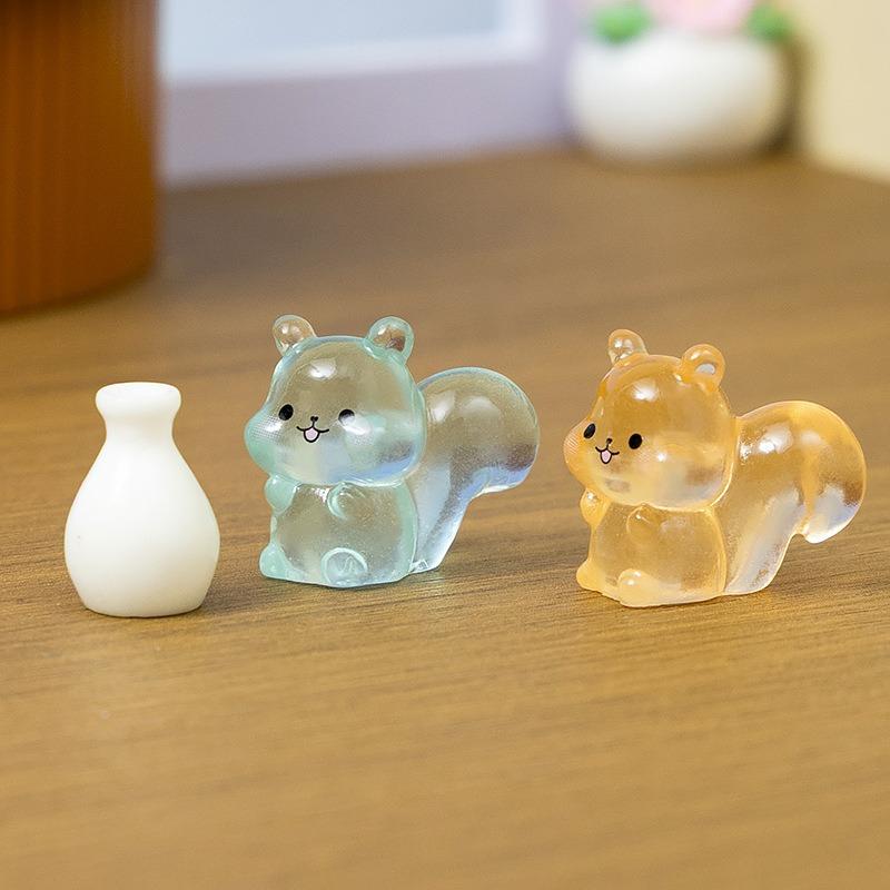 Micro-Landscape Simulation Glow-In-The-Dark Little Squirrel Diy Handmade Doll House Home Decoration Handicraft Small Ornaments